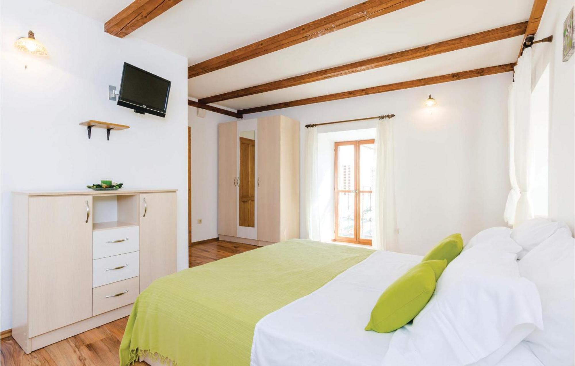 Cozy Home In Slano With Wifi Ngoại thất bức ảnh